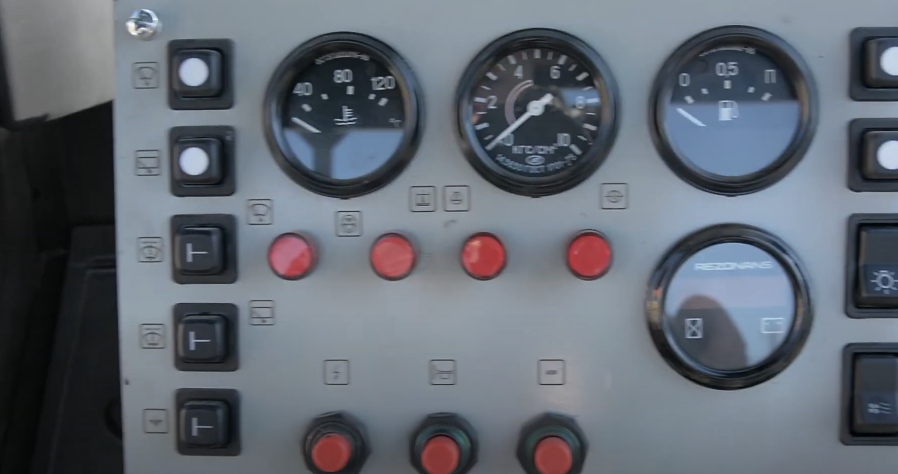 Бульдозер Б10
